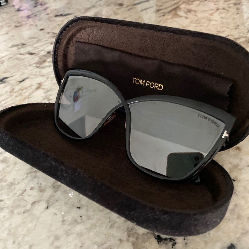 Tom Ford Sandrine-02 Womens Sunglasses